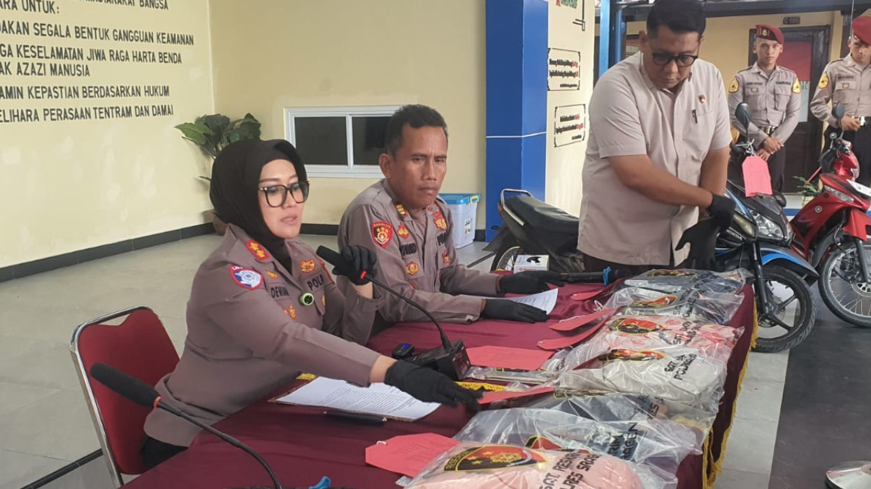Rekam Jejak Mengerikan Pelaku Kasus Jenar, Residivis Pembunuhan Dua Kali dan Kini Korbannya Bocah 11 Tahun
            - galeri foto