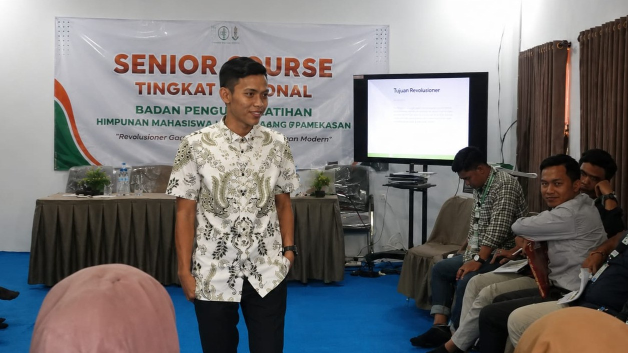 Direktur Rumah Institute sekaligus penulis, Irwan Hidayat