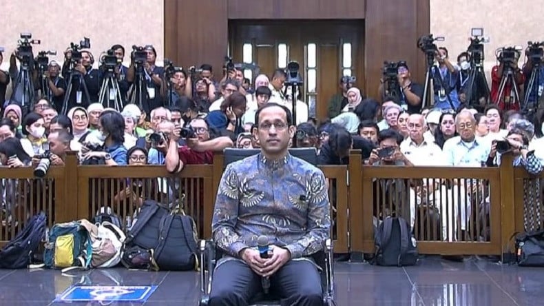 Menteri Pendidikan, Kebudayaan, Riset, dan Teknologi periode 2019–2024 Nadiem Makarim menjalani sidang putusan kasus dugaan korupsi Chromebook, di PN Jakarta Pusat, Selasa.