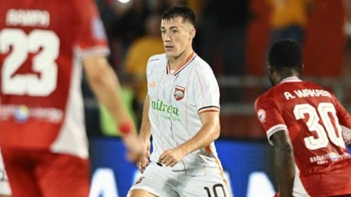 Mariano Peralta di Pertandingan Semen Padang Vs Borneo FC