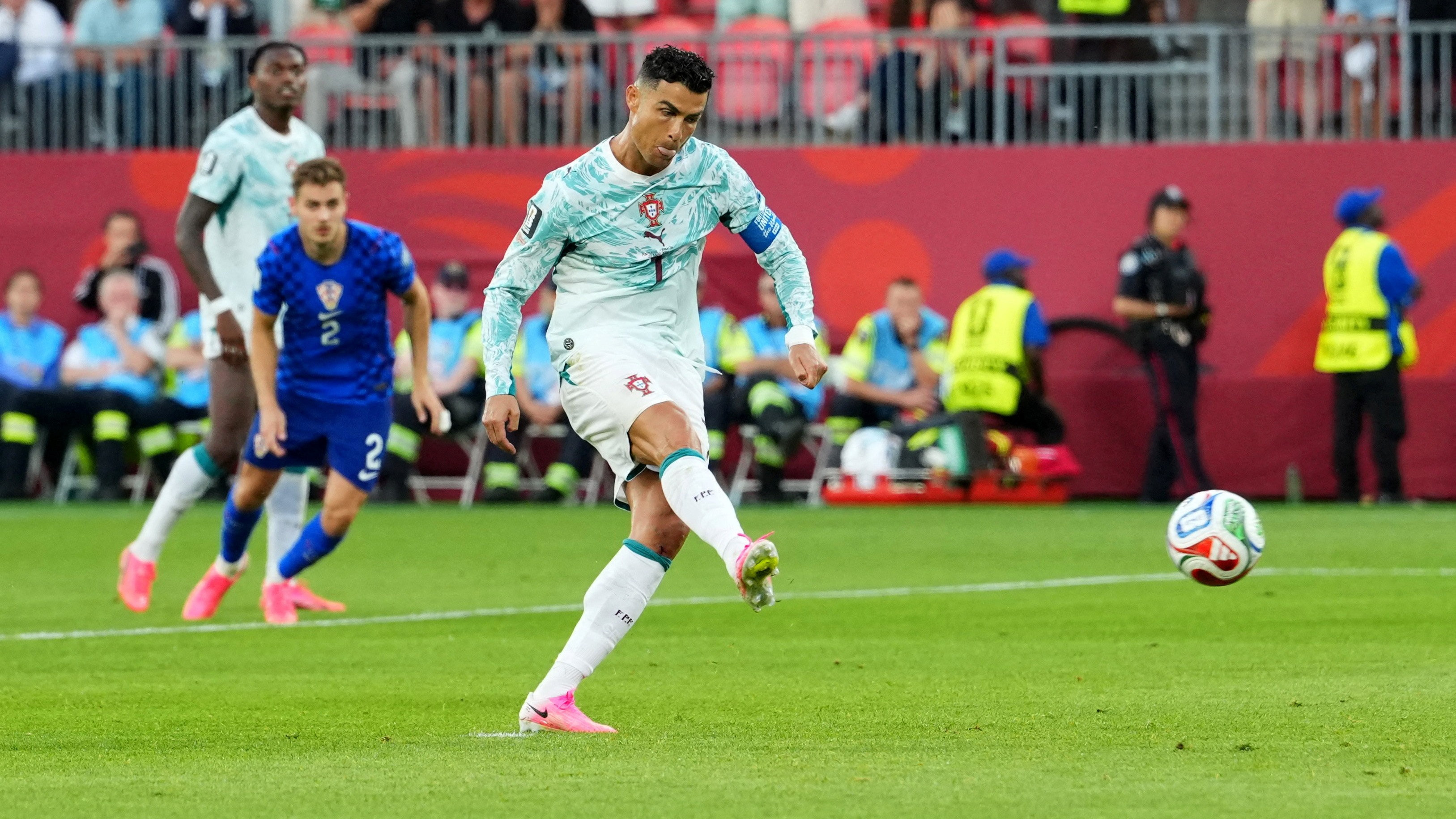 Cristiano Ronaldo saat Tendangan Penalti di Piala Dunia 2026