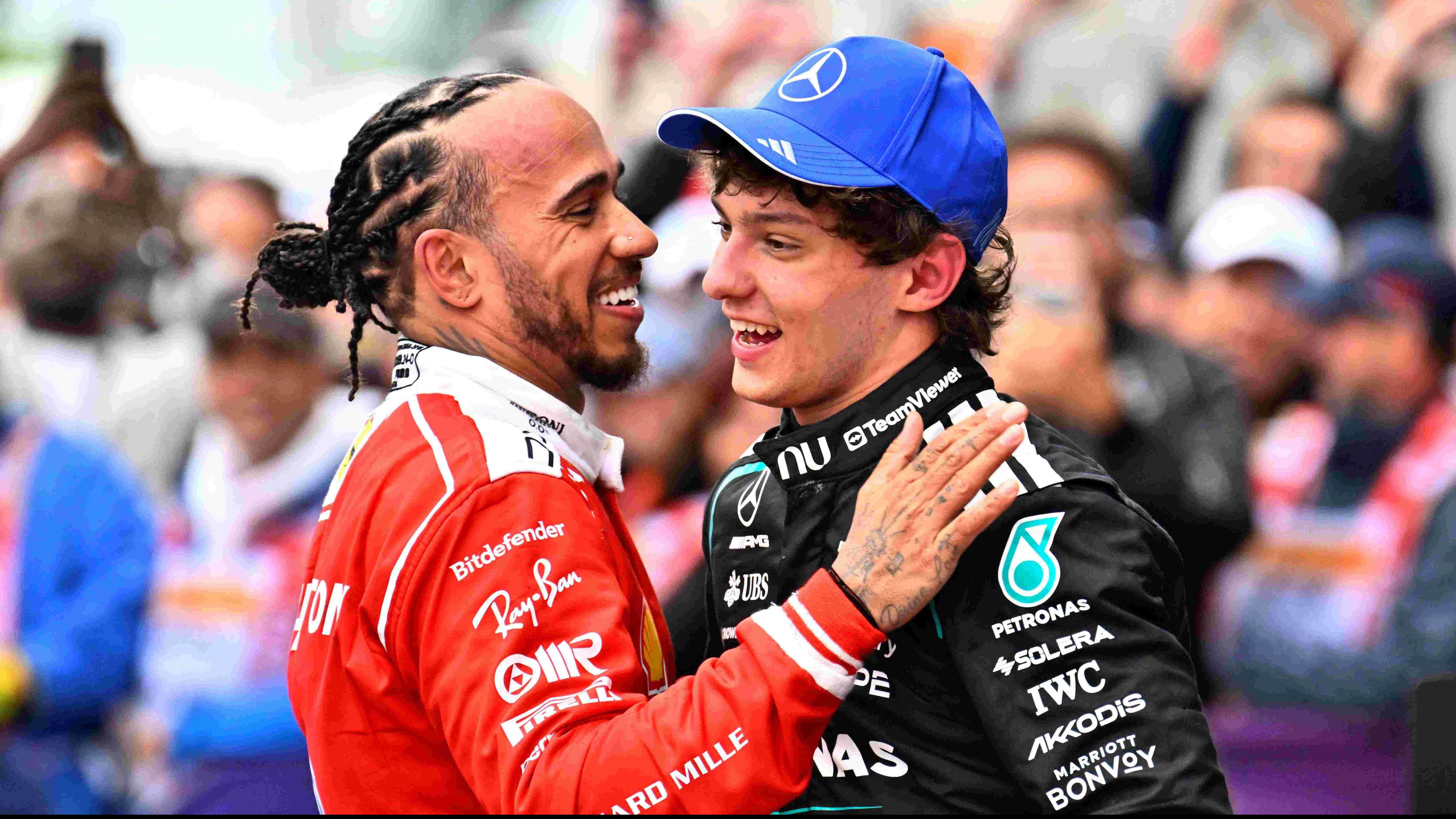 Pembalap Ferrari, Lewis Hamilton bersama Pembalap Mercedes, Kimi Antonelli