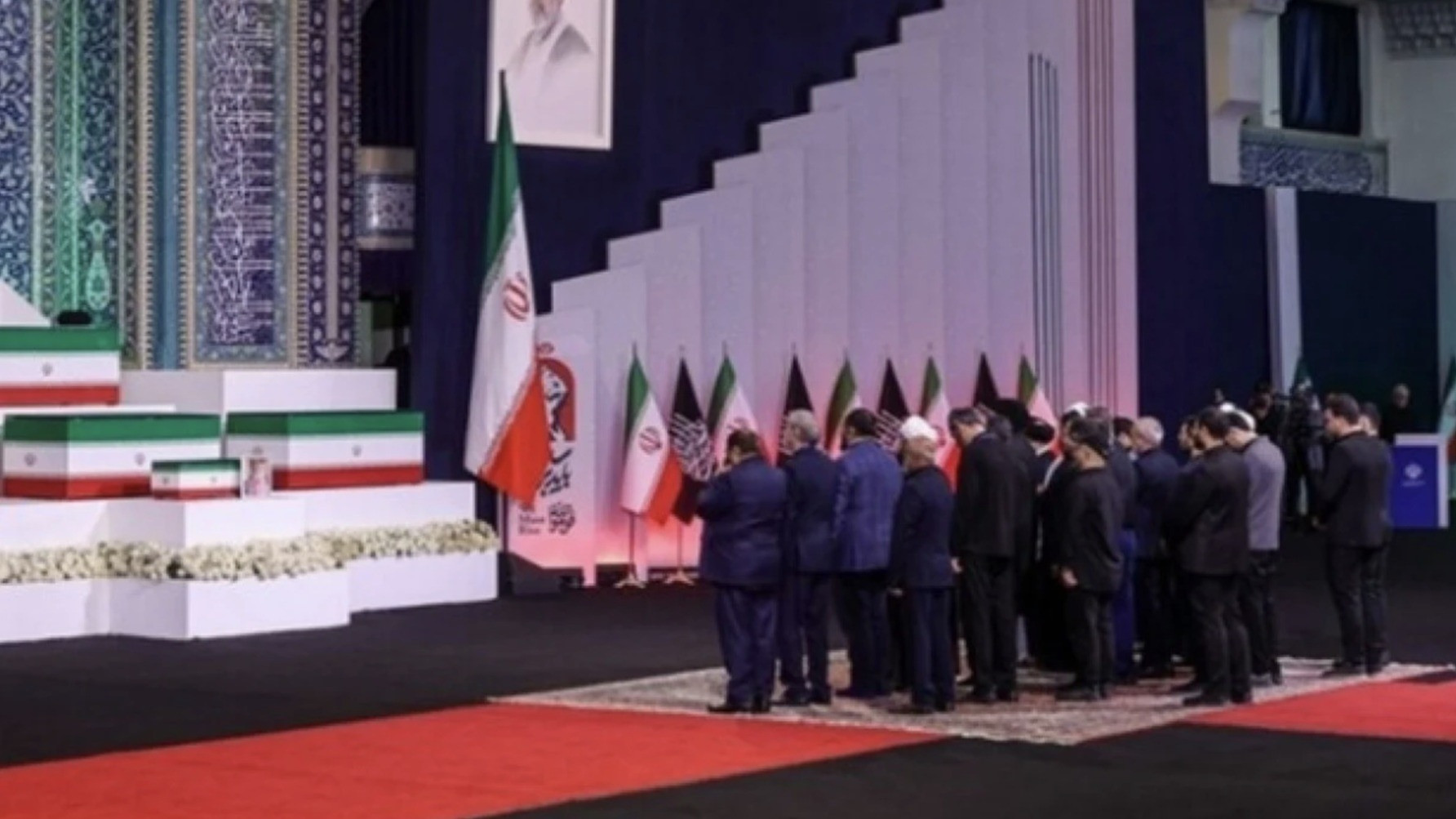 Sejumlah pemimpin dunia hadiri pemakaman mendiang Ayatollah Khamenei di Iran