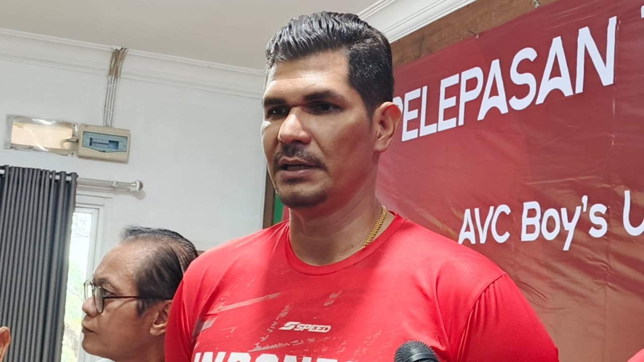Pelatih Timnas Voli Indonesia, Reidel Toiran