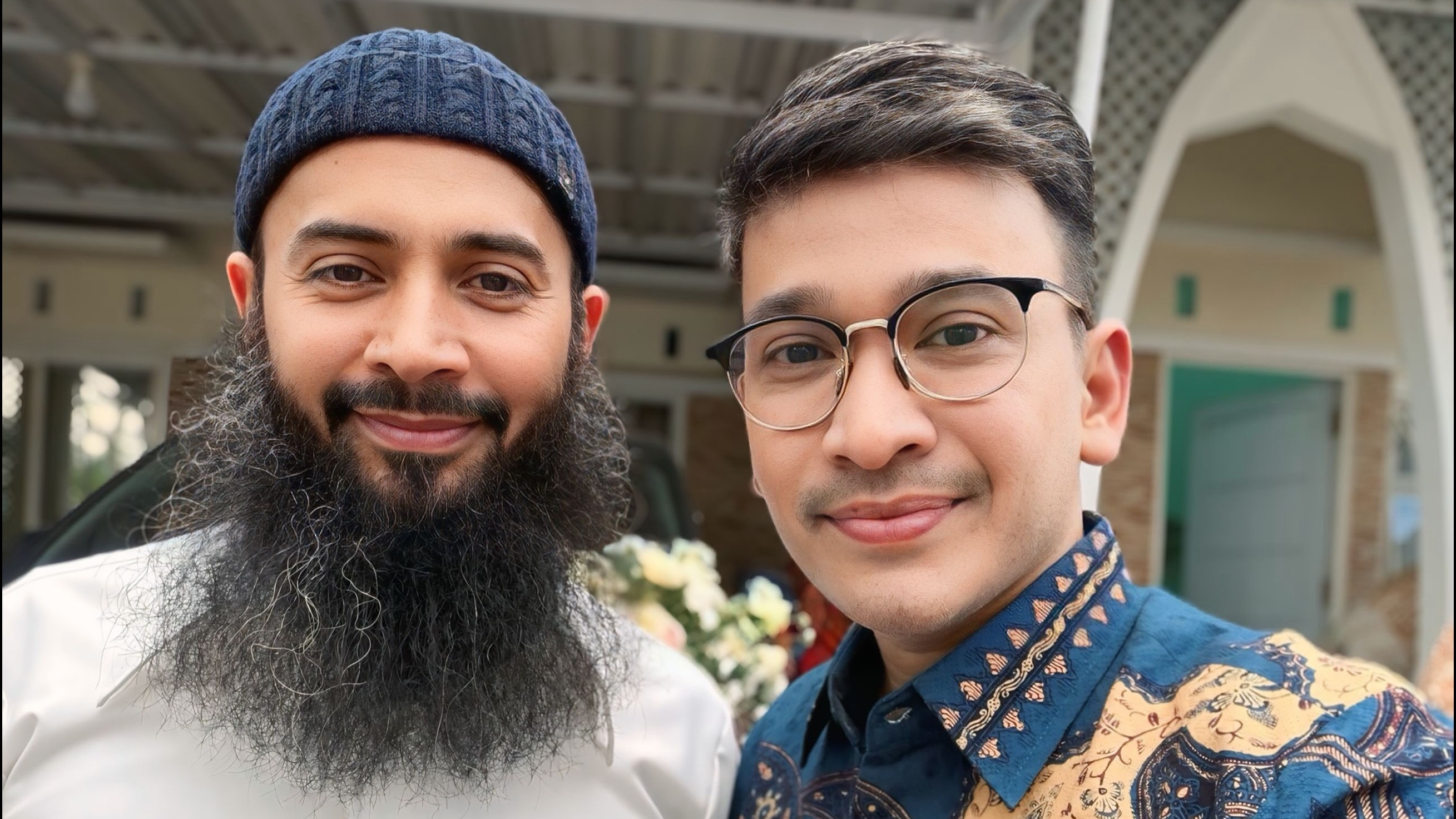 Ruben Onsu dan Ustaz Syafiq Riza Basalamah di Jember