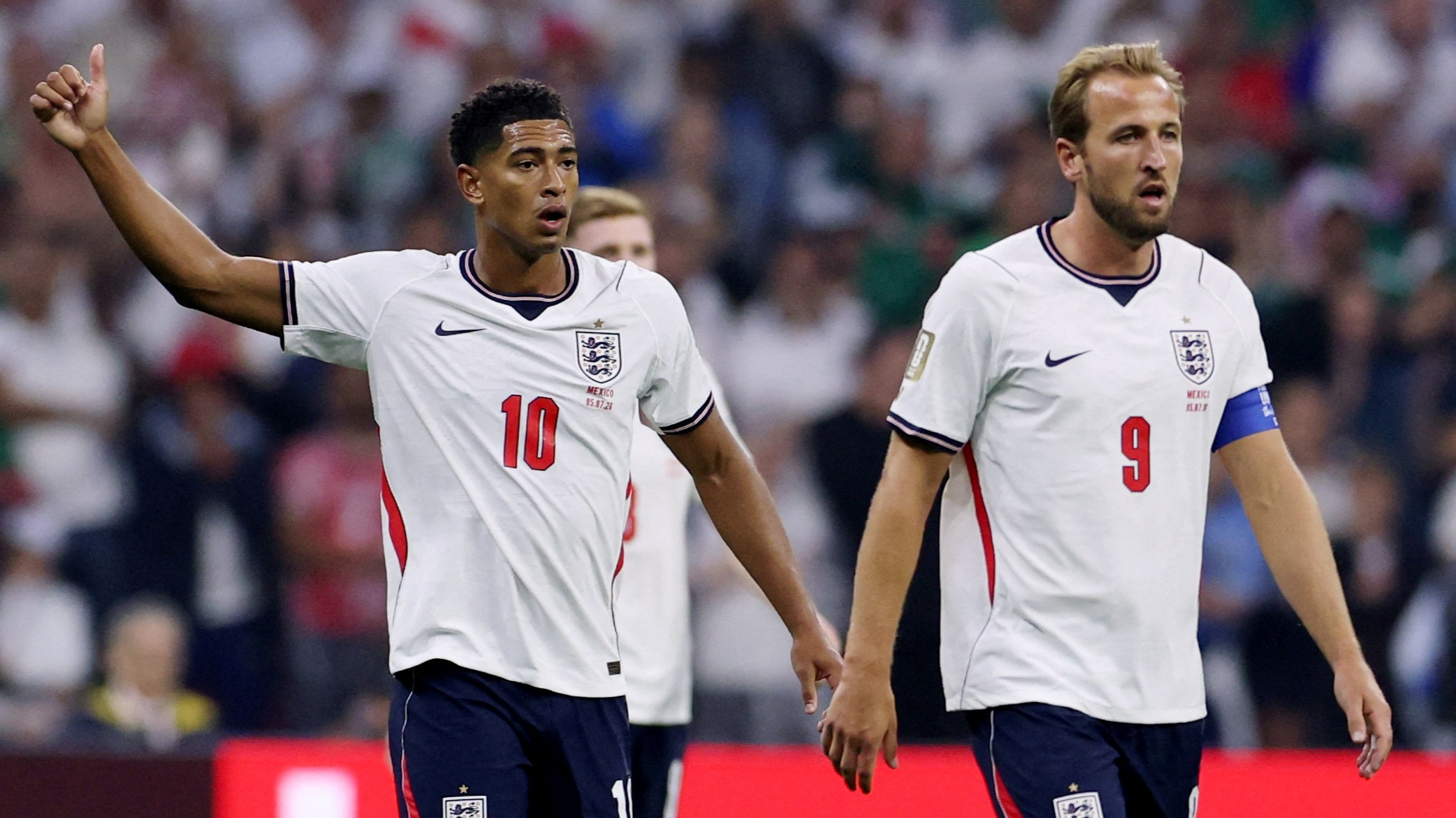 Dua Pemain Timnas Inggris Jude Bellingham dan Harry Kane