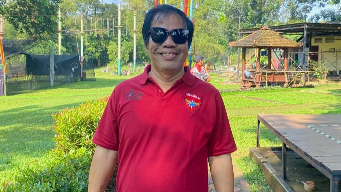 Komedian Simson Rarameha alias Temon.