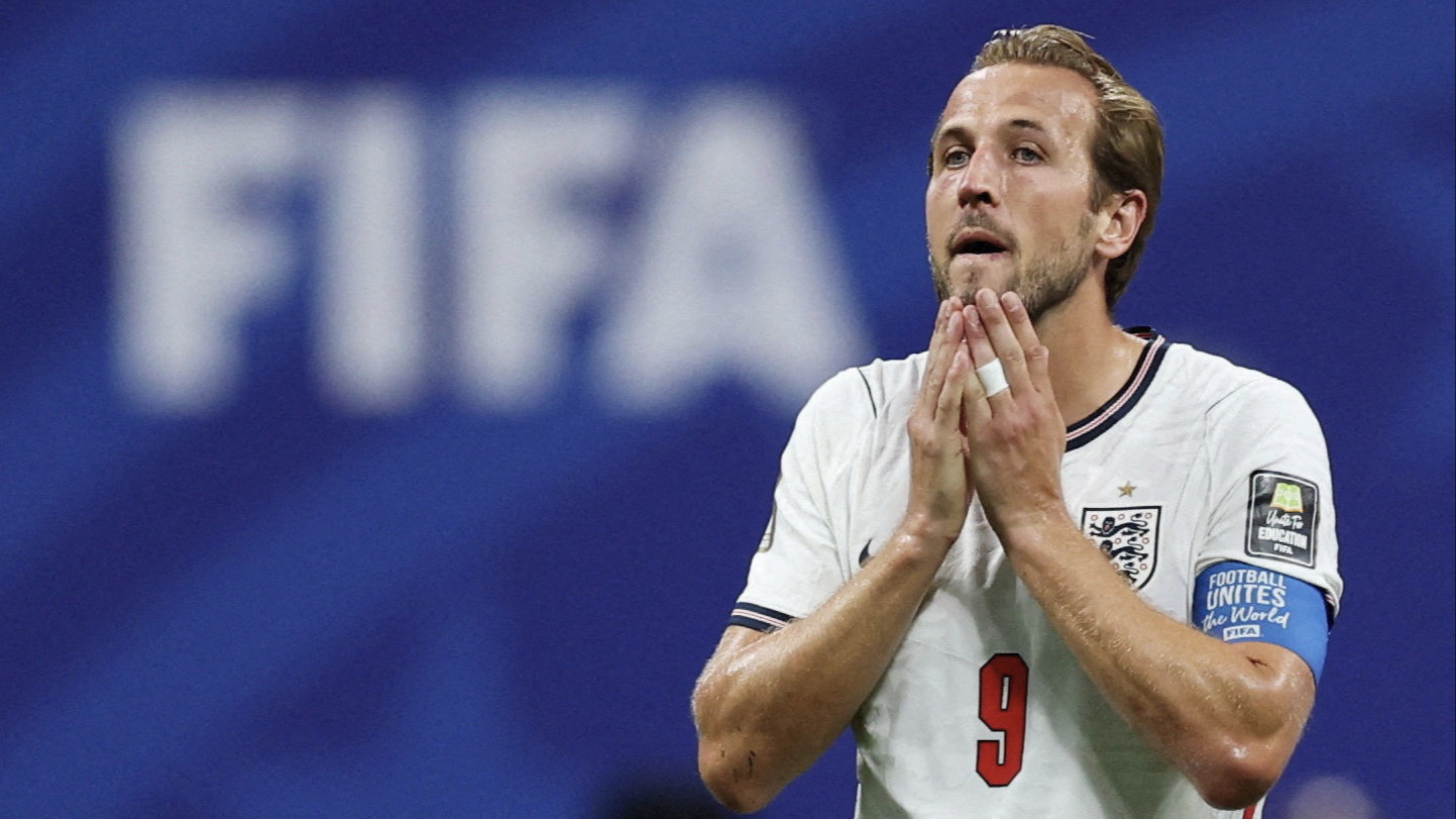 Ekspresi kekecewaan Harry Kane usai Inggris gagal lolos ke final Piala Dunia 2026.