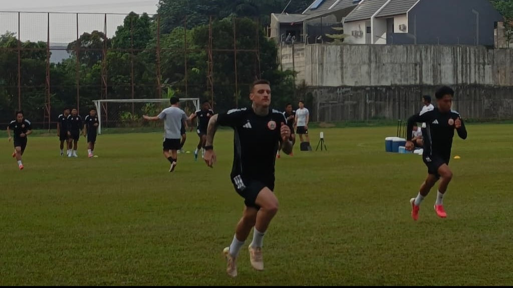 Sesi Latihan Persija Jakarta