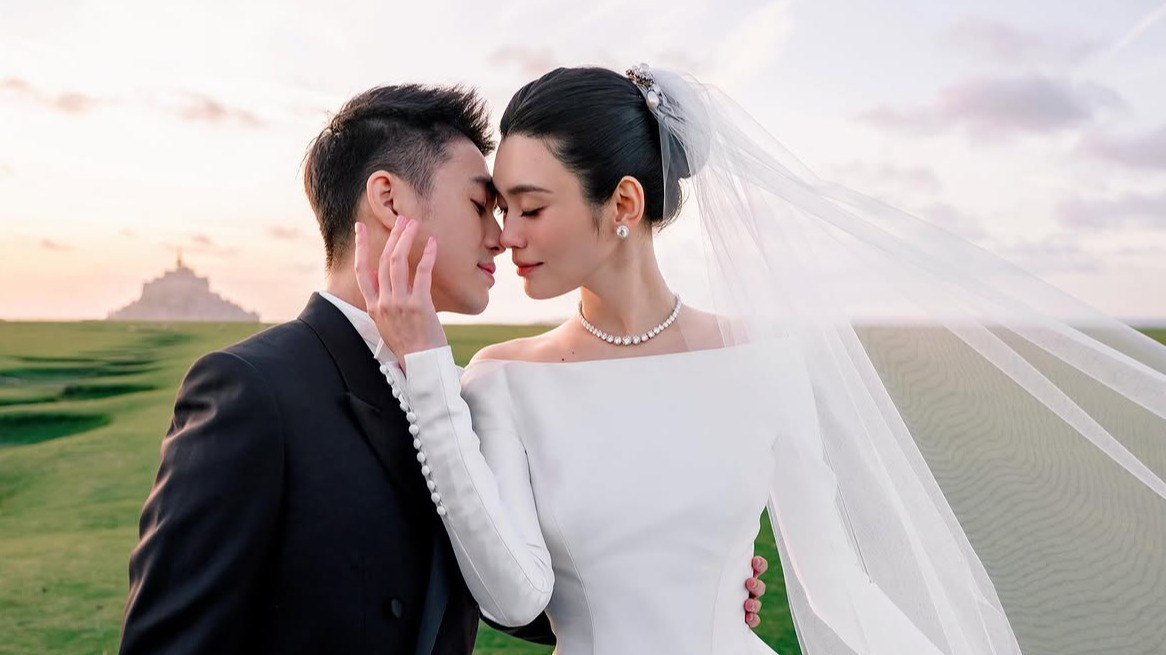 WOW! 5 Fakta Ming Xi, Supermodel Victoria's Secret yang Kini Jadi Mantu Raja Judi Makau dan Dipercaya Kelola Aset Miliaran Dolar
            - galeri foto