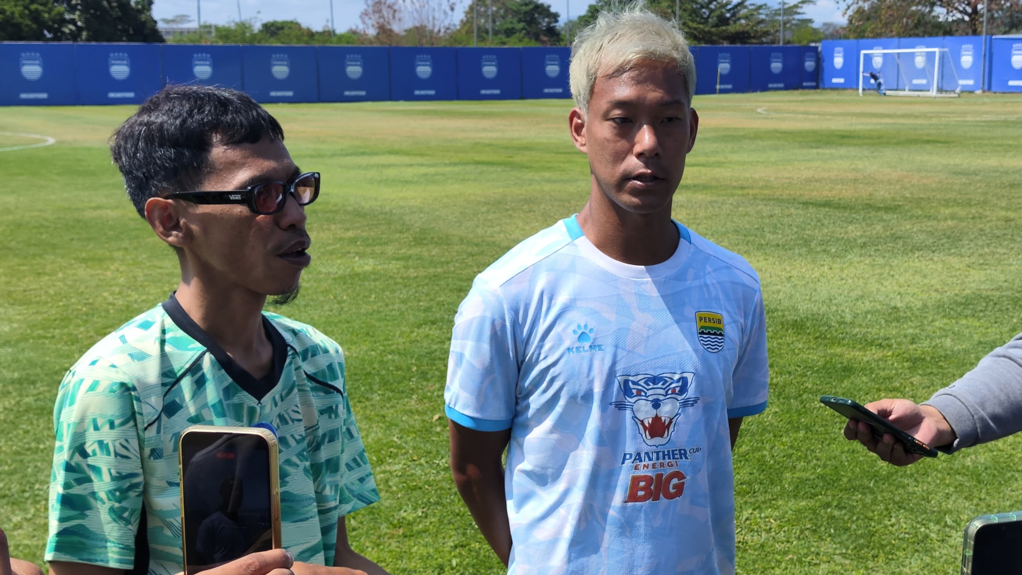 Gelandang Jepang, Gakuto Notsuda, resmi berseragam Persib.