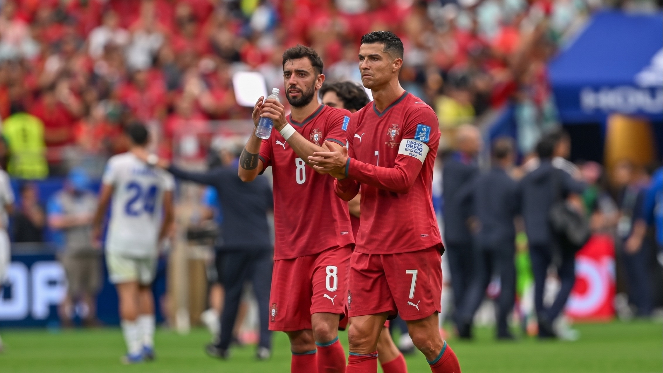 Bruno Fernandes dan Cristiano Ronaldo saat membela Portugal di Piala Dunia 2026