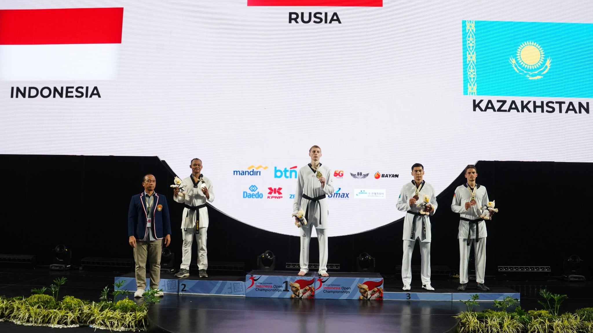 Atlet Taekwondo Indonesia, Adrian Kaiser, Raih Medali Perak di 8Th Asian Taekwondo Indonesia Open Championship 2026