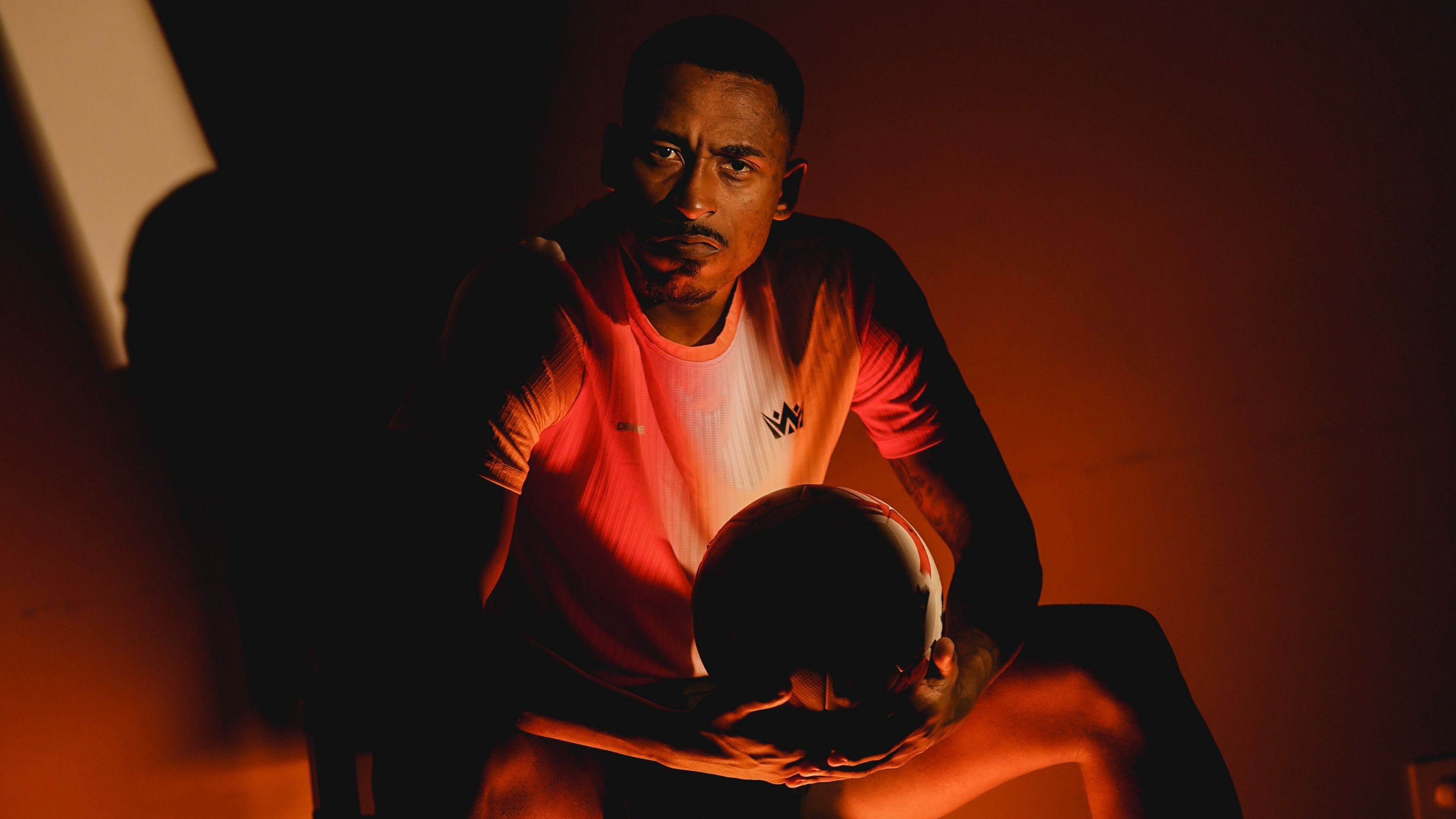 Resmi! Dewa United Datangkan Denilson Junior, Eks Bomber Ratchaburi FC Siap Tambah Ketajaman Banten Warriors
            - galeri foto