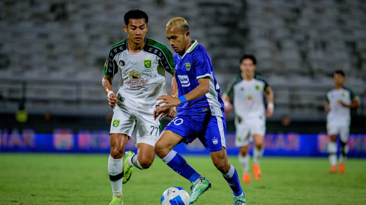 Laga Persib Vs Persebaya