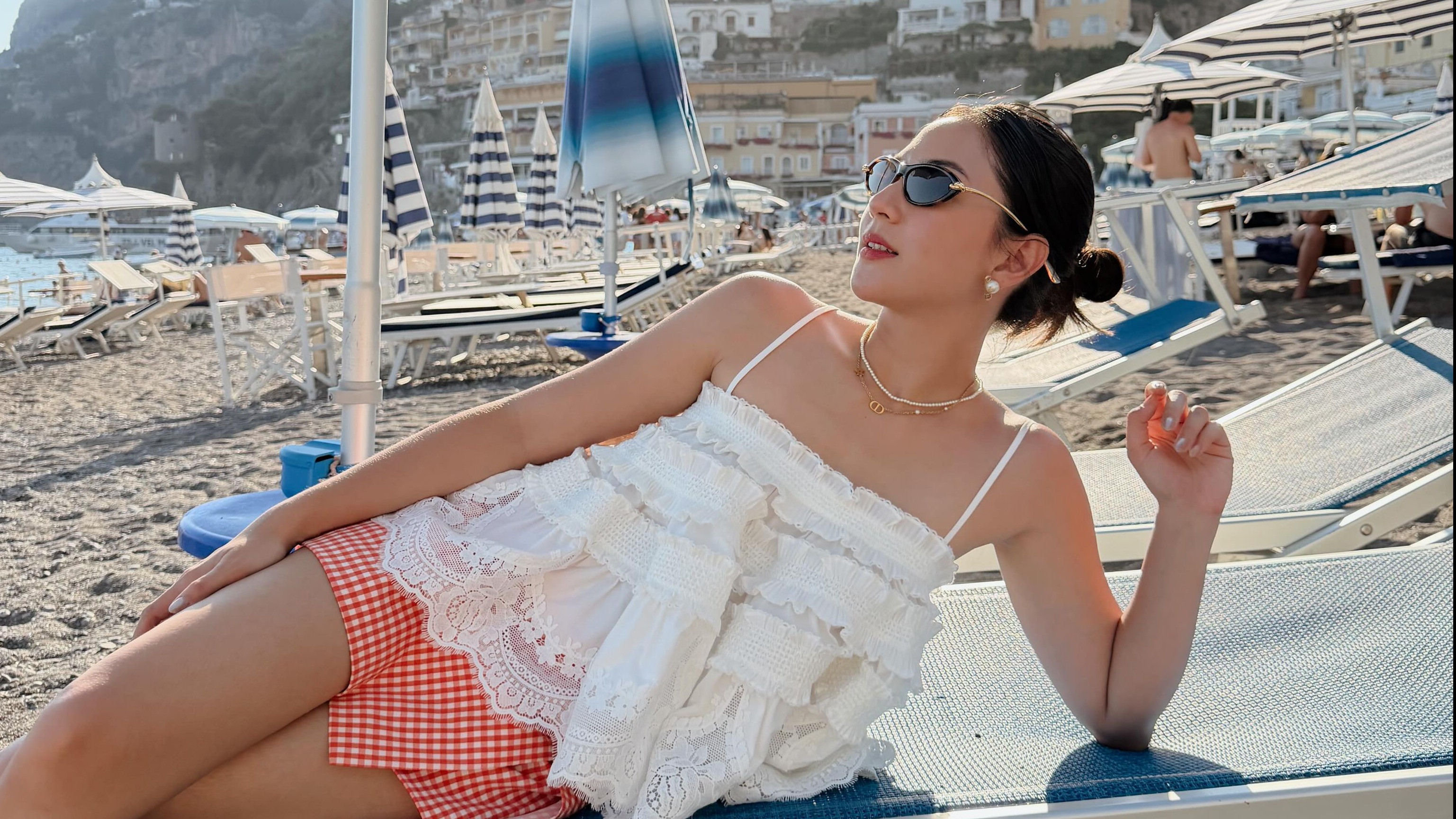 5 Ide Outfit Musim Panas ala Jessica Mila, Stylish dan Effortless Abis
            - galeri foto