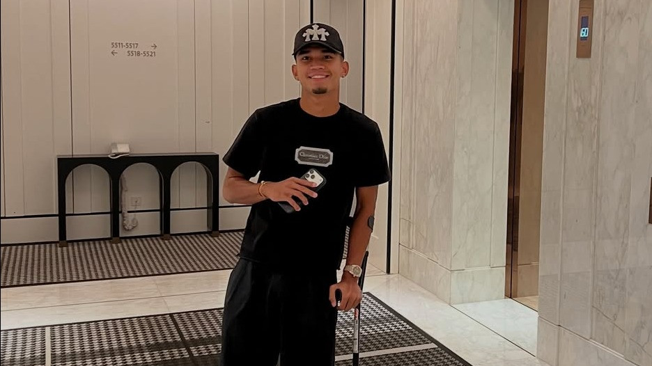Update Kondisi Terkini Marselino Ferdinan usai Cedera di TC Timnas Indonesia: Sukses Jalani Operasi di Spanyol
            - galeri foto