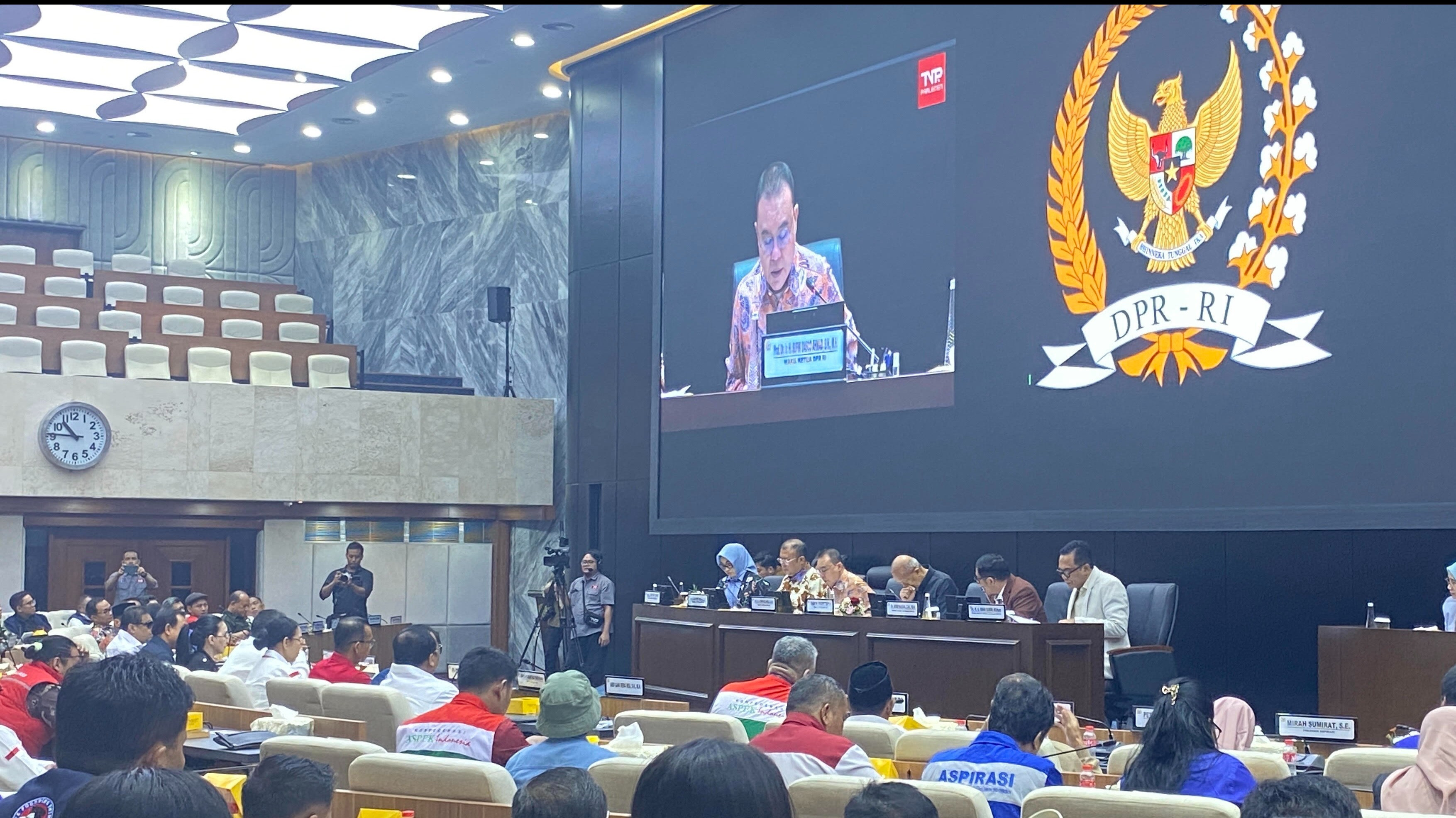 Pimpinan DPR gelar audiensi dengan sejumlah serikat buruh di Gedung DPR, Jakarta Pusat, Kamis (13/8/2026).