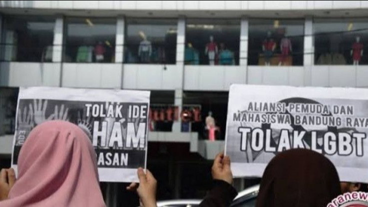 Ilustrasi tolak Lesbian, Gay, Biseksual, dan Transgender (LGBT).