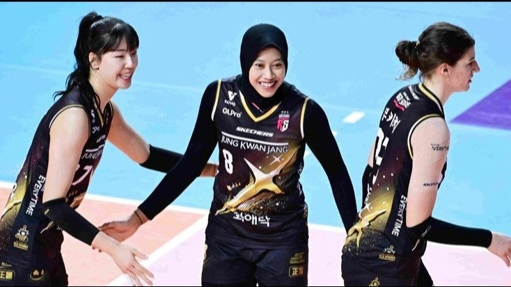 Jung Ho-young bersama Megawati Hangestri dan Vanja Bukilic saat di Red Sparks