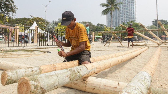 Semarak Kemerdekaan, Puluhan Pohon Pinang Disiapkan di Ancol