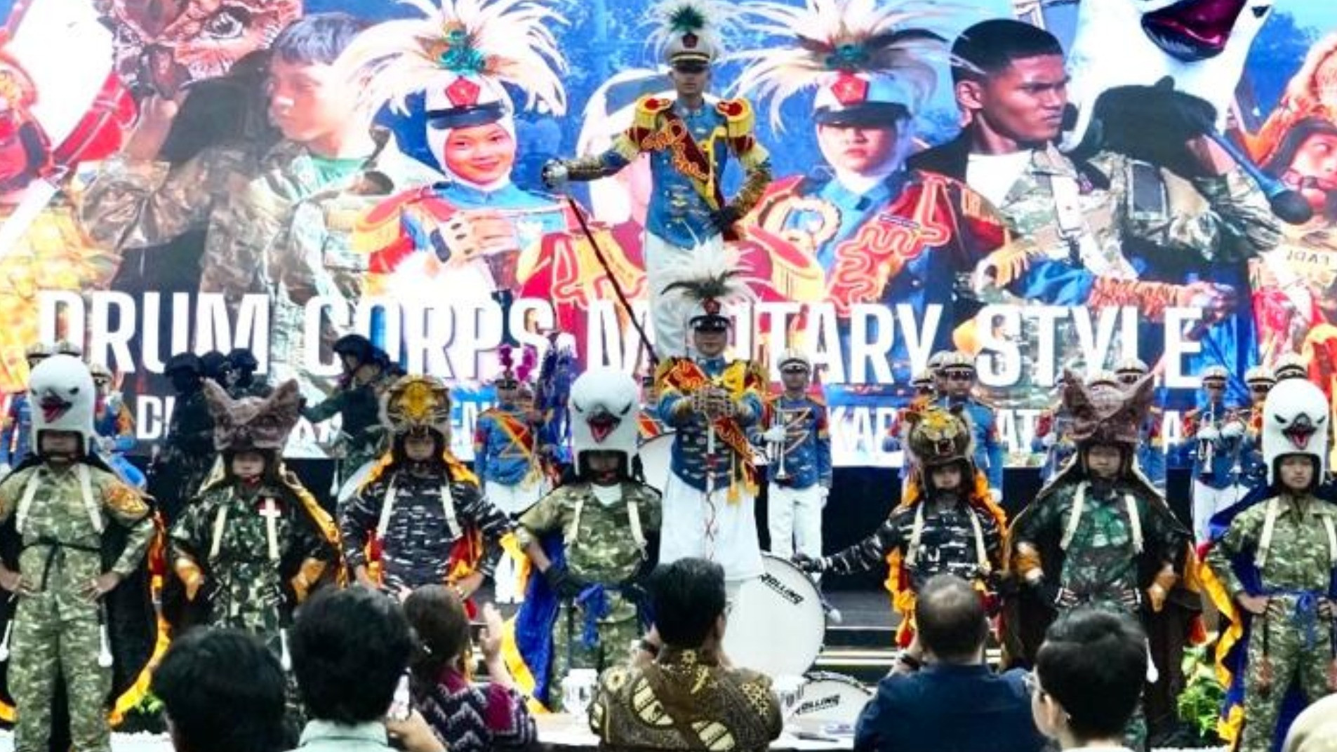 Bukan Cuma Ekonomi dan Teknologi, Ini Kunci Negara Maju Membangun SDM Berkualitas Menuju Indonesia Emas 2045
            - galeri foto