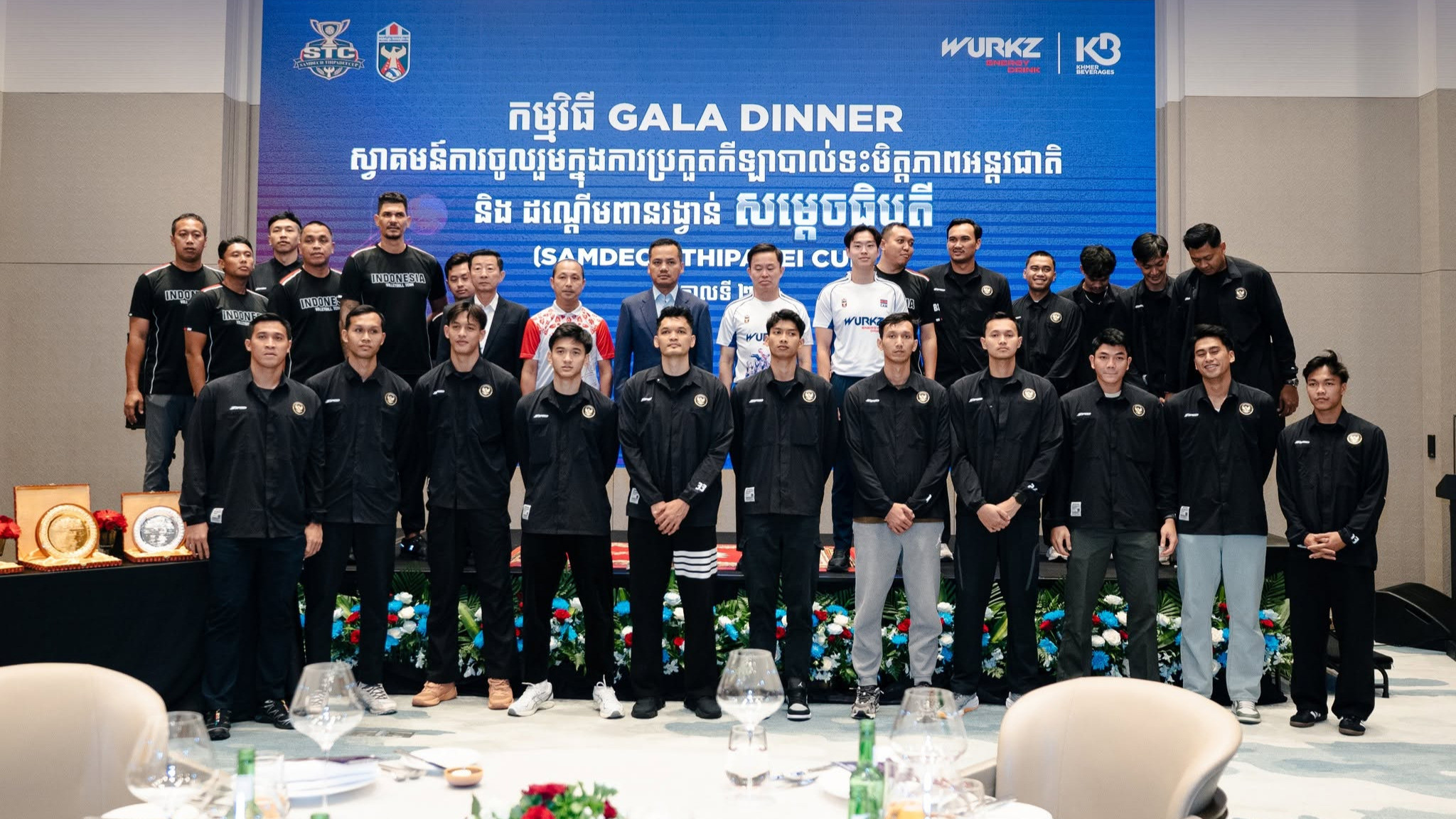 Timnas Voli Indonesia jelang laga persahabatan melawan Kamboja.