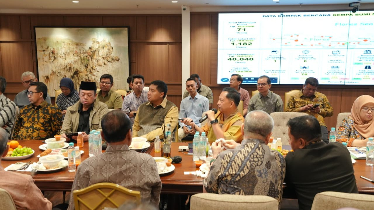 Mendagri dan Menteri PKP Bahas Penanganan Rumah Warga Terdampak Gempa NTT