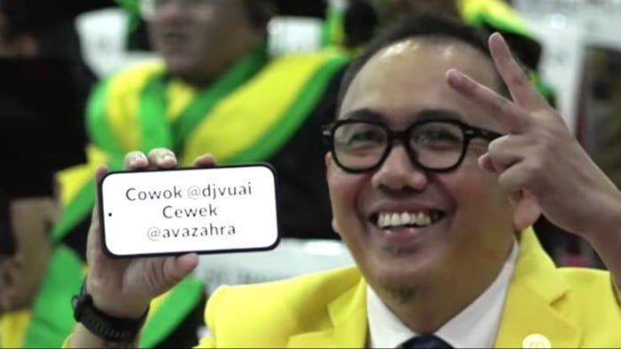 Direktur Humas UI, Erwin Agustian Panigoro mencari menantu di Wisuda UI