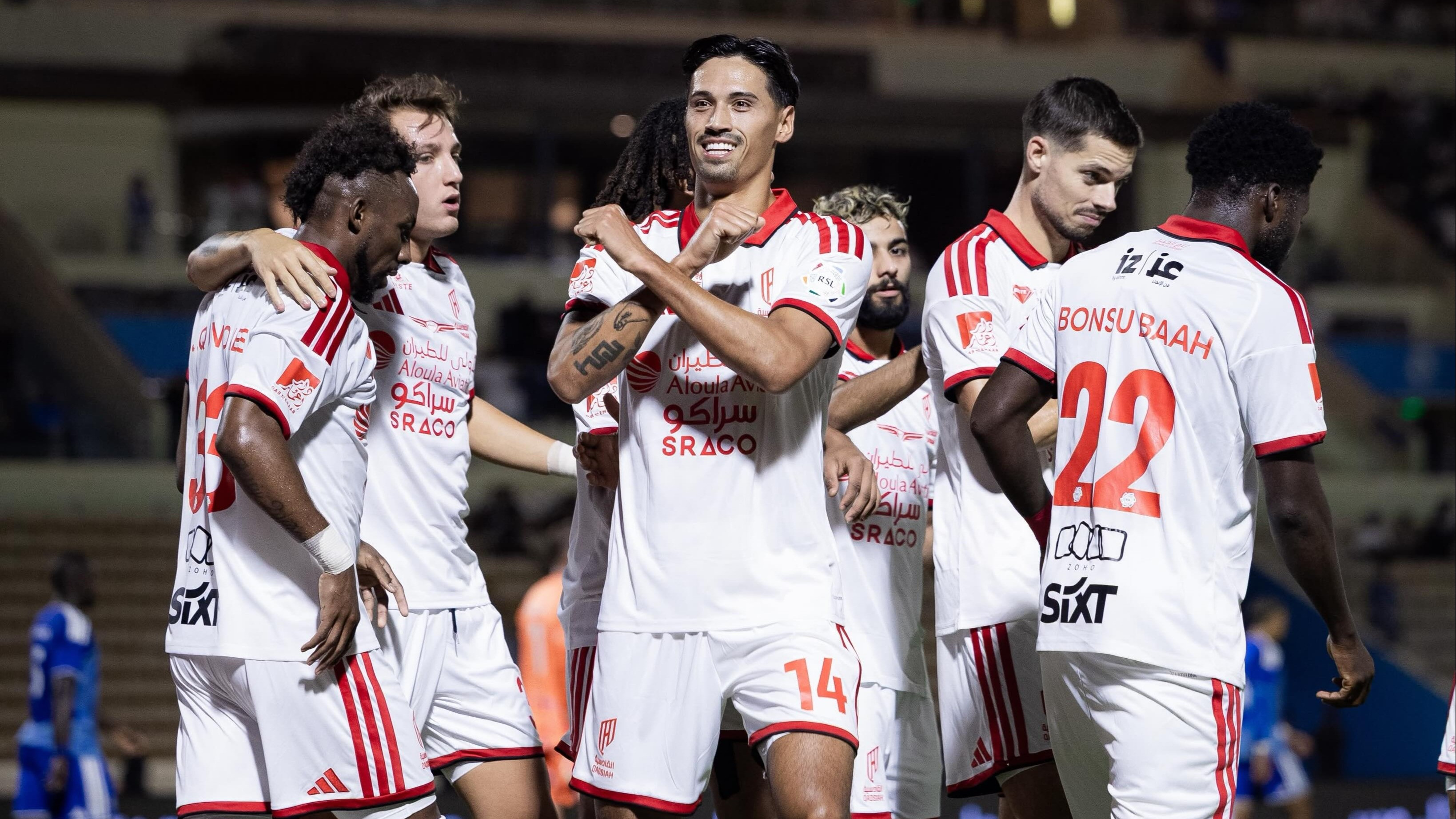 Selebrasi Tijjani Reijnder (tengah) usai cetak gol debut bersama Al Qadsiah saat melawan Neom SC di Liga Pro Saudi 2026/2027, Selasa (25/8/2026).