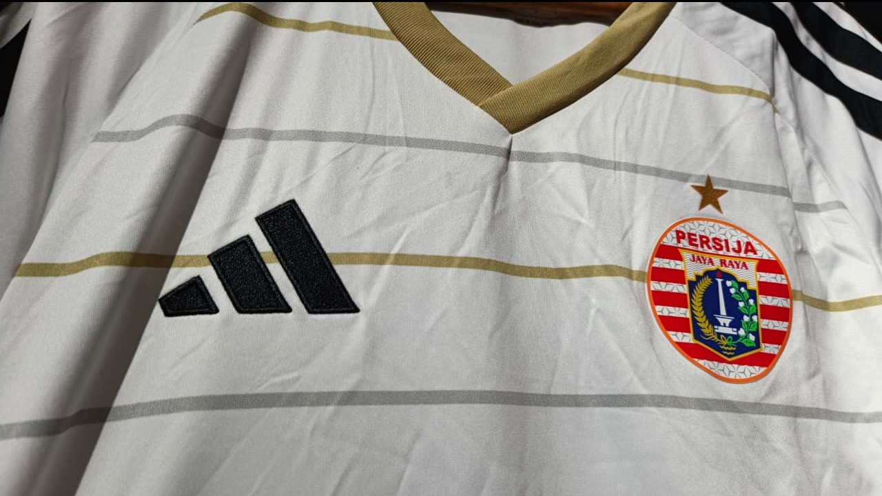 Detail Jersey Terbaru Persija Jakarta