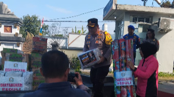 15 Hari Pascagempa NTT, Polda NTT Terus Kirim Bantuan ke Daerah Terisolir