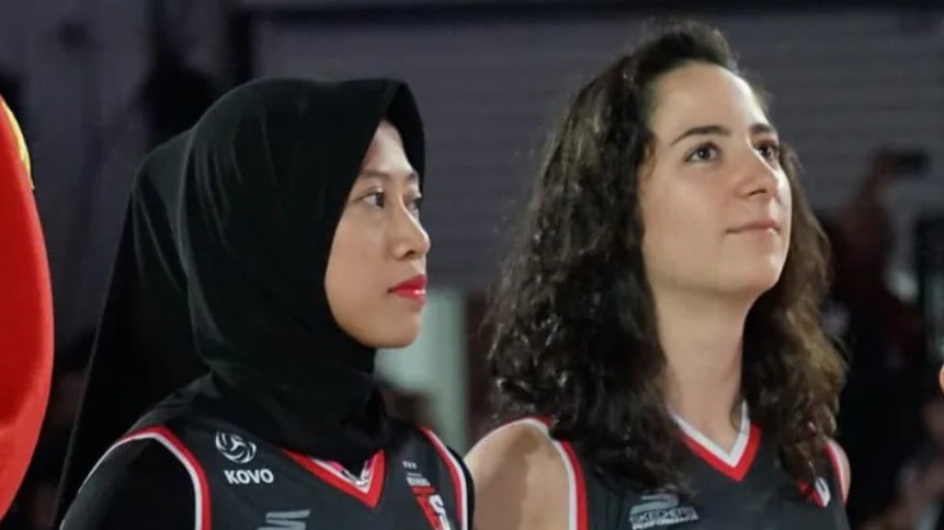 Megawati Hangestri dan Giovanna Milana saat di Red Sparks