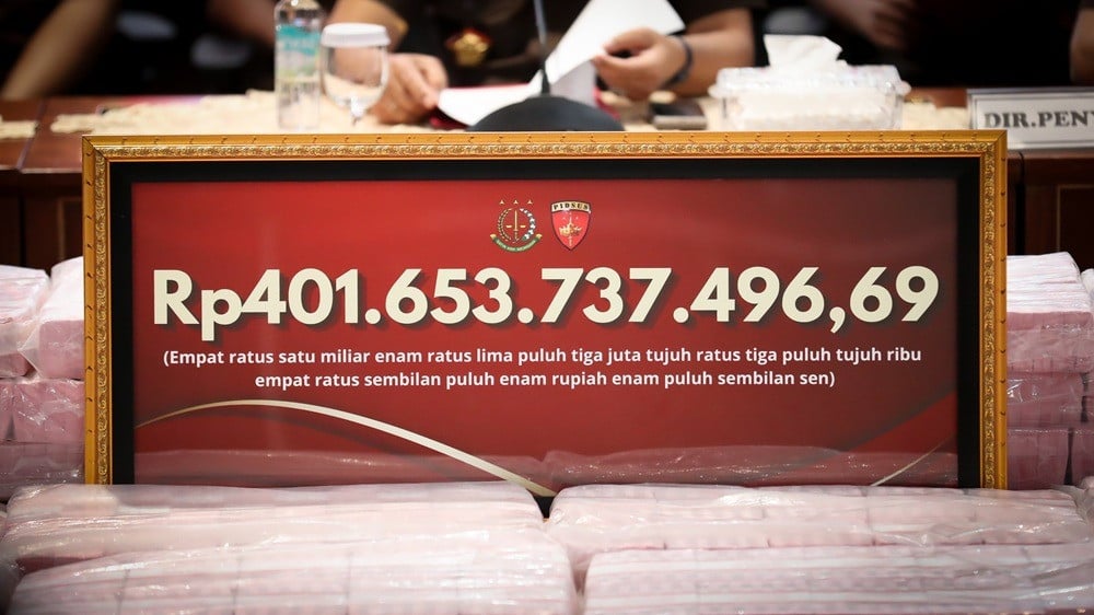 Kejaksaan Agung RI sita uang Rp401 Miliar terkait dugaan korupsi tata kelola nikel PT. Citra Nugraha Indotama (CNI), di Kejagung, Jakarta Selatan, Senin (31/8/2026)