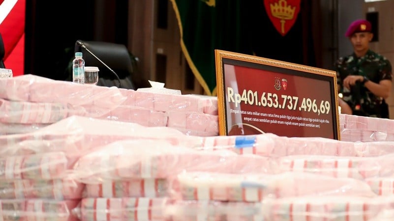 Kejaksaan Agung RI sita uang Rp401 Miliar terkait dugaan korupsi tata kelola nikel PT. Citra Nugraha Indotama (CNI), di Kejagung, Jakarta Selatan, Senin (31/8/2026)