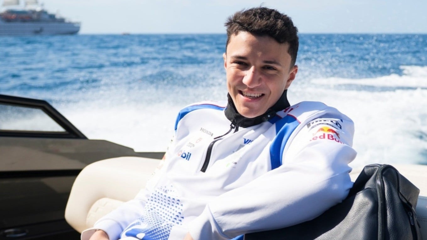 Pembalap Racing Bulls, Isack Hadjar