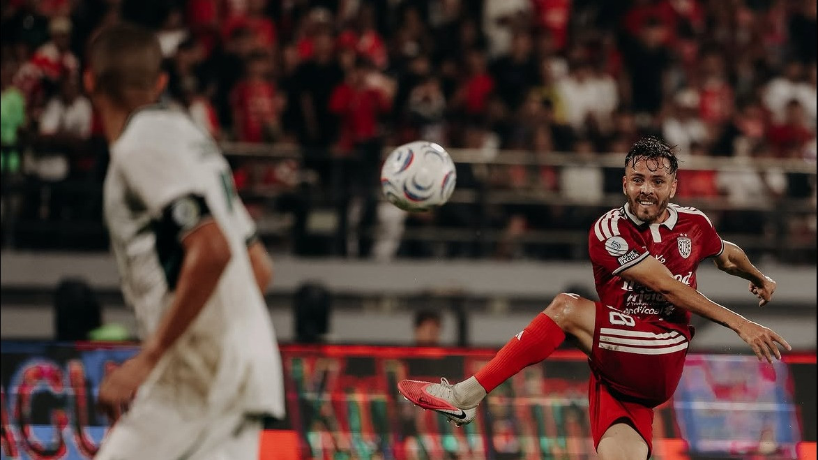 Bali United vs PSS Sleman