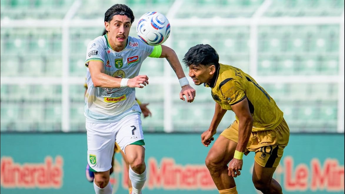 Persebaya vs Bhayangkara FC