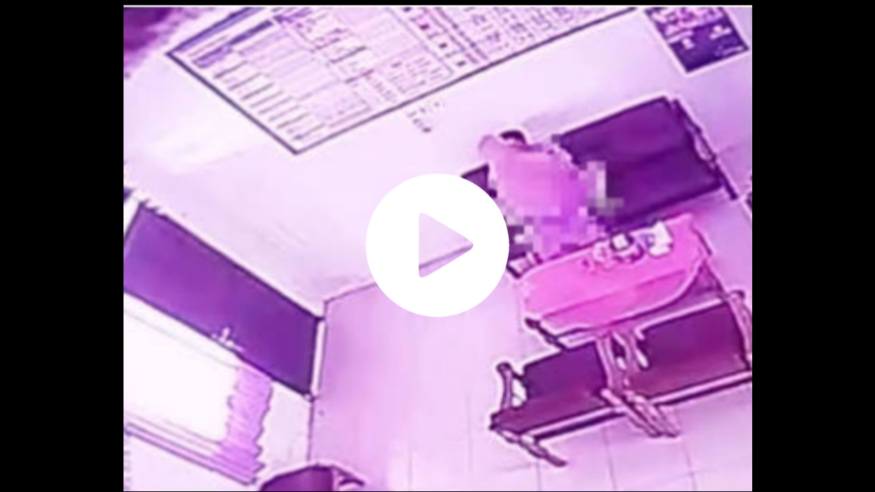 Link video CCTV 21 detik Kepsek dan guru SD di Pekalongan tersebar luas di media sosial