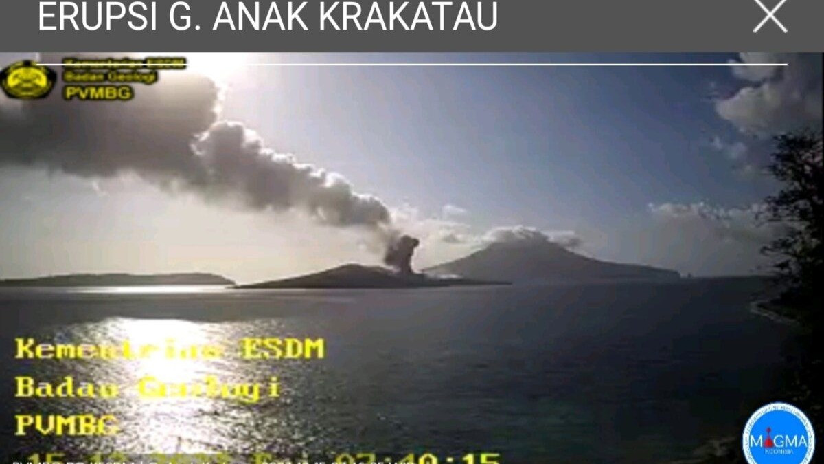 Ilustrasi Abu Vulkanik Anak Krakatau