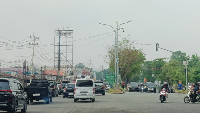 Ilustrasi: Kota Pekanbaru yang masih dalam kondisi kabut asap akibat karhutla.