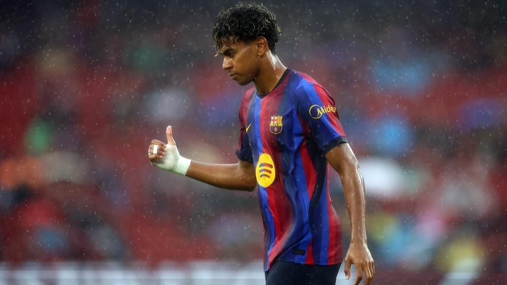 Penyerang Barcelona Lamine Yamal