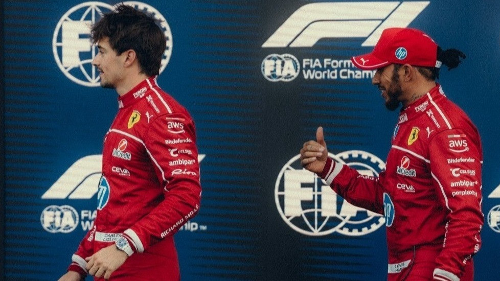 Duo Pembalap Ferrari, Charles Leclerc dan Lewis Hamilton