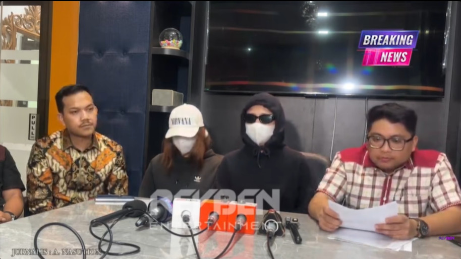 AW, korban dari kekerasan seksual yang diduga dilakukan Betrand Peto