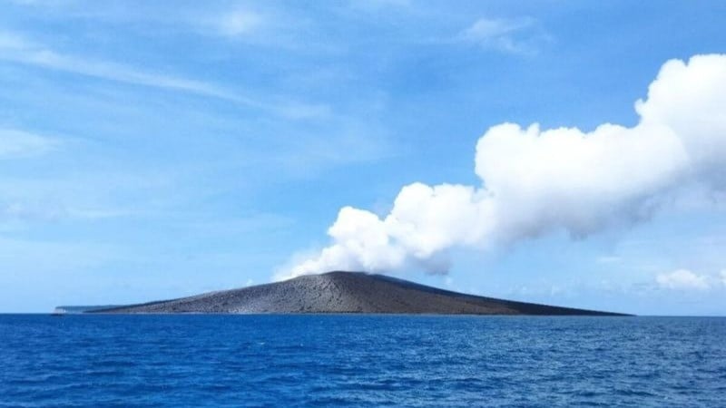 Ilustrasi - Gunung Anak Krakatau.