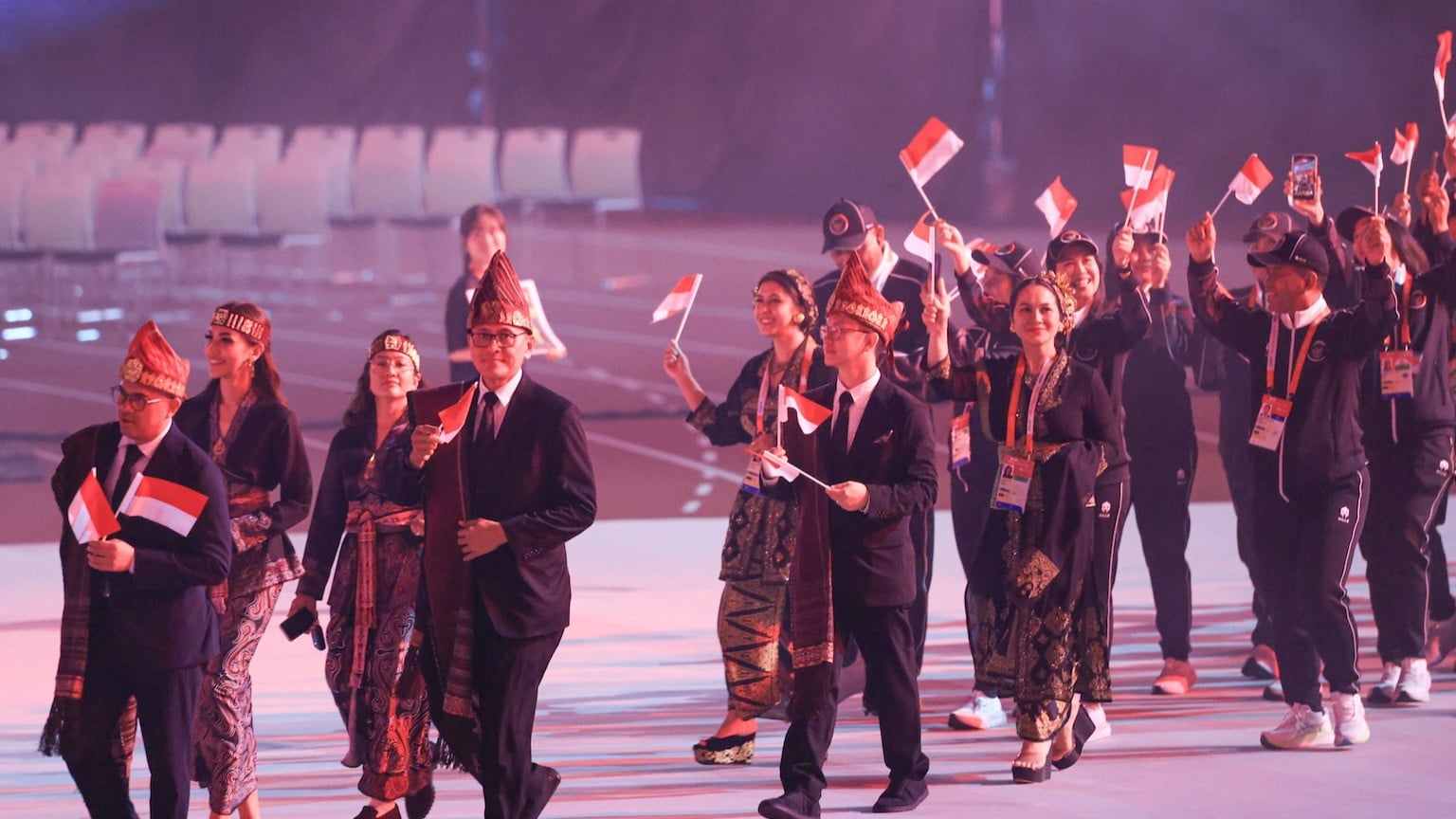 Tim Indonesia di Defile Opening Ceremony Asian Games 2026