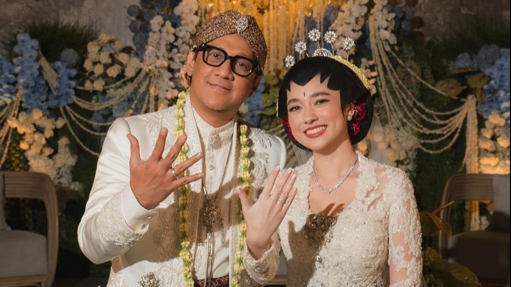 Andre Taulany dan Amanda Rigby resmi menikah