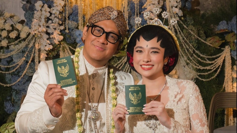 Andre Taulany dan Amanda Rigby resmi menikah
