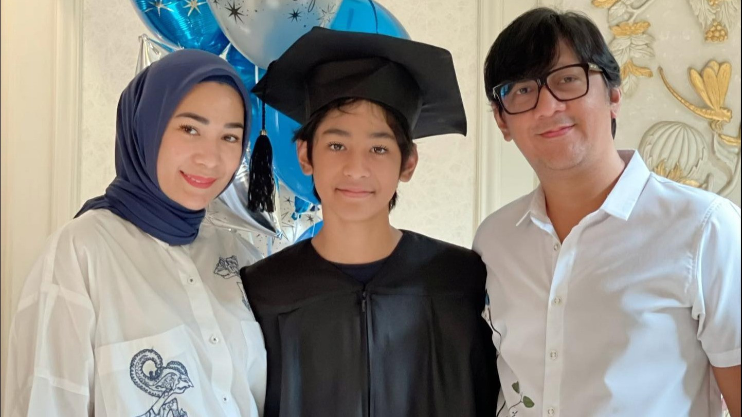 Sah! Erin Wartia Buang Nama 'Taulany' di Instagram, Kini Pakai Username Baru
            - galeri foto