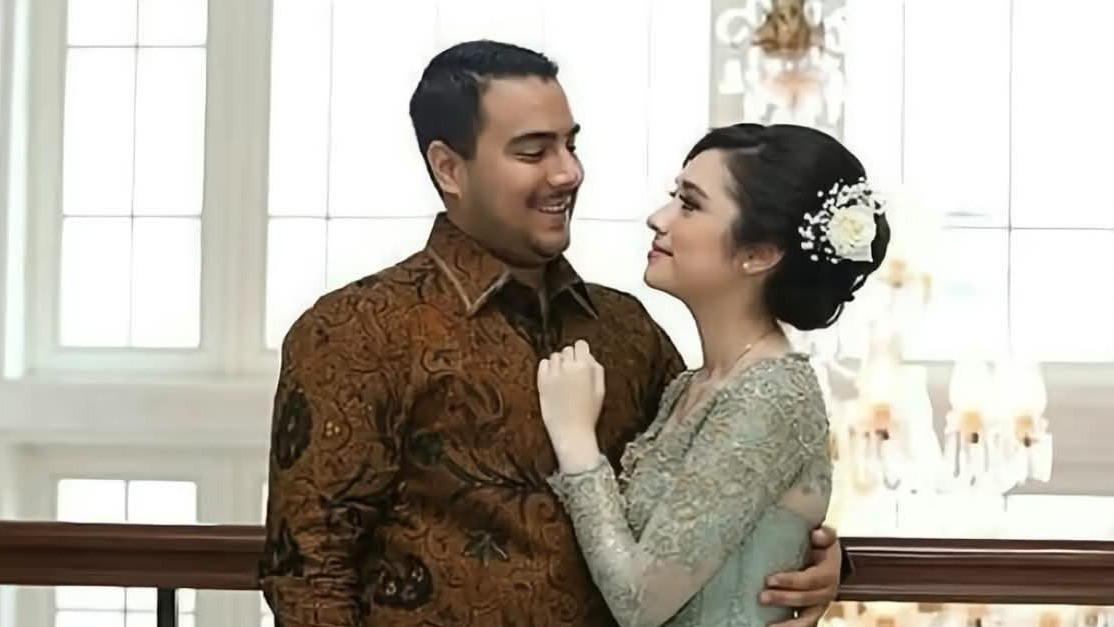 Nofel Saleh Hilabi dan Amanda Rigby